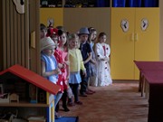 BAZÁREK - učíme dospěláky třídit odpady